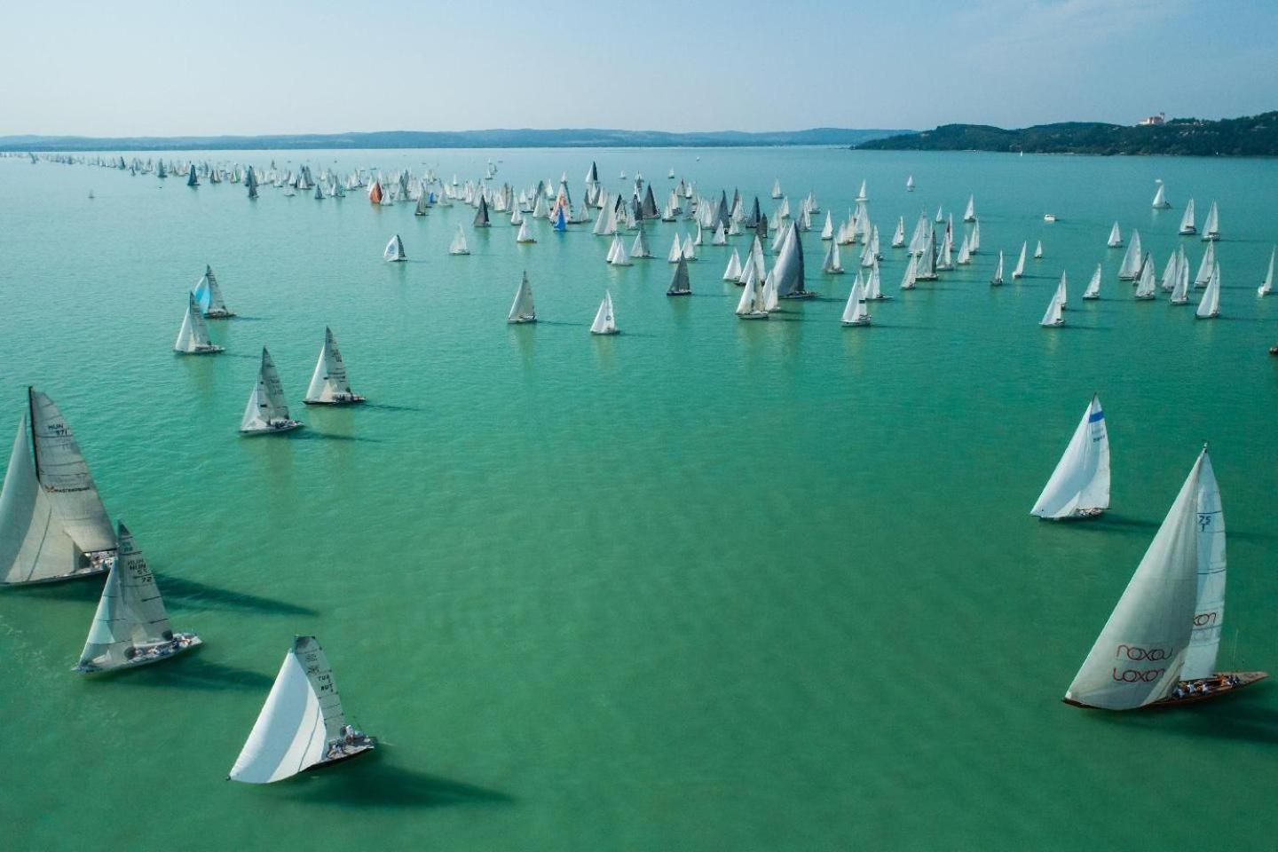 Silver Marina Apartment-Orzoett Melygarazs Balatonfured Luaran gambar